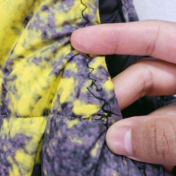 Adidas Adventure Purple Yellow Splatter Print Quilted Puffer Jacket Vest Hooded - Picture 8 of 15